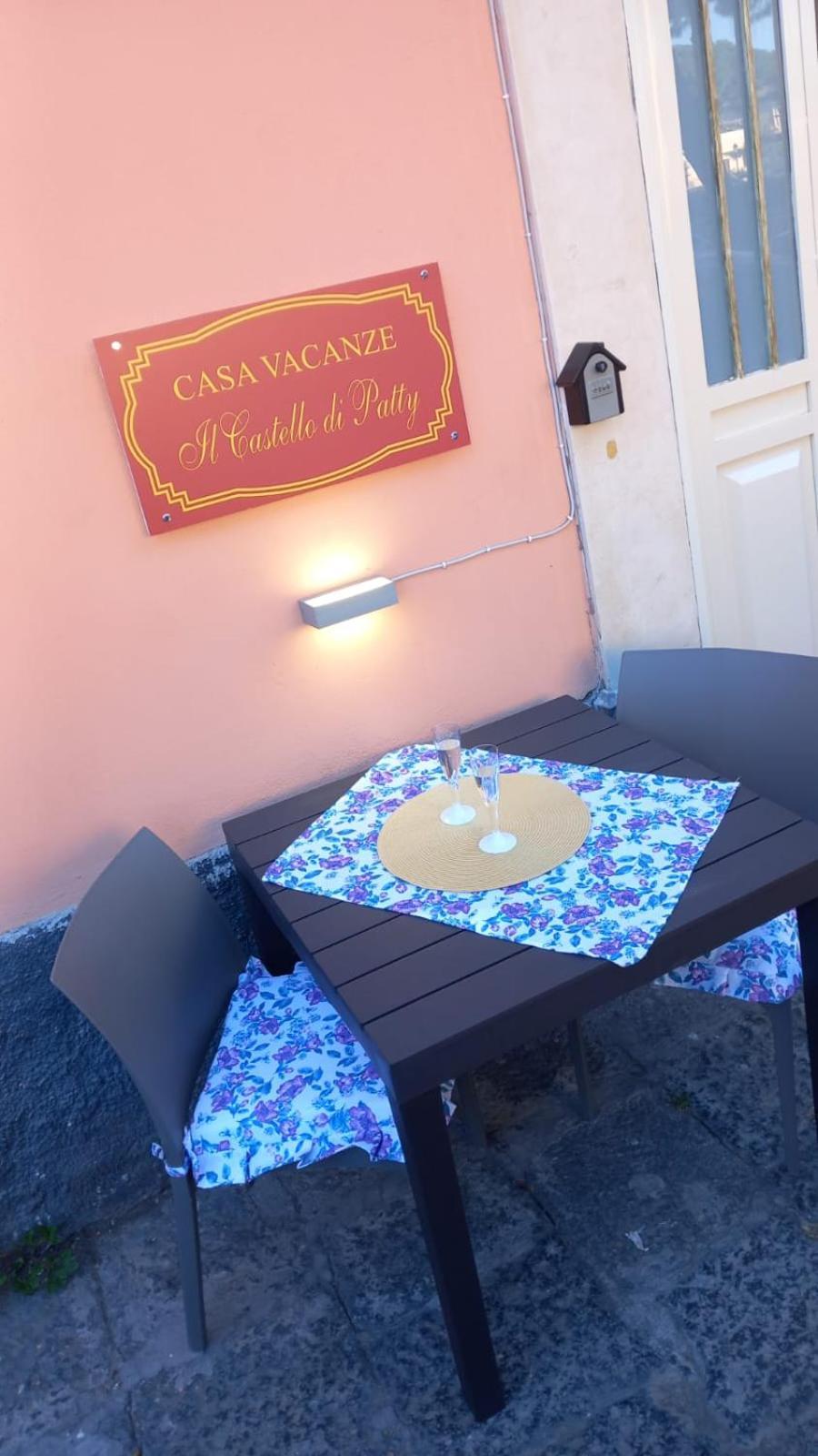 Apartmán Il Castello Di Patty Katánie Exteriér fotografie