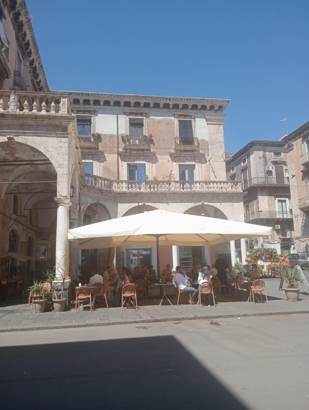 Apartmán Il Castello Di Patty Katánie Exteriér fotografie